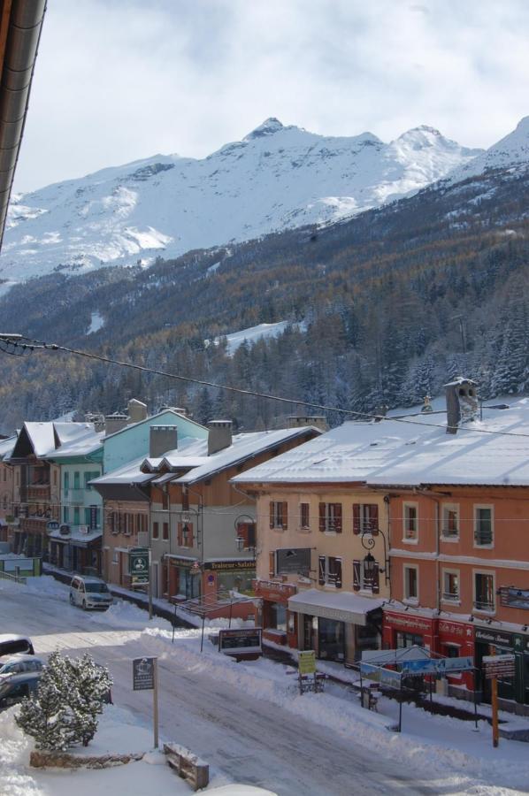 Appartement duplex neuf au centre, lits faits à l'arrivée Lanslebourg-Mont-Cenis Exterior foto